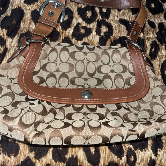 Coach - Picture 2 of 3